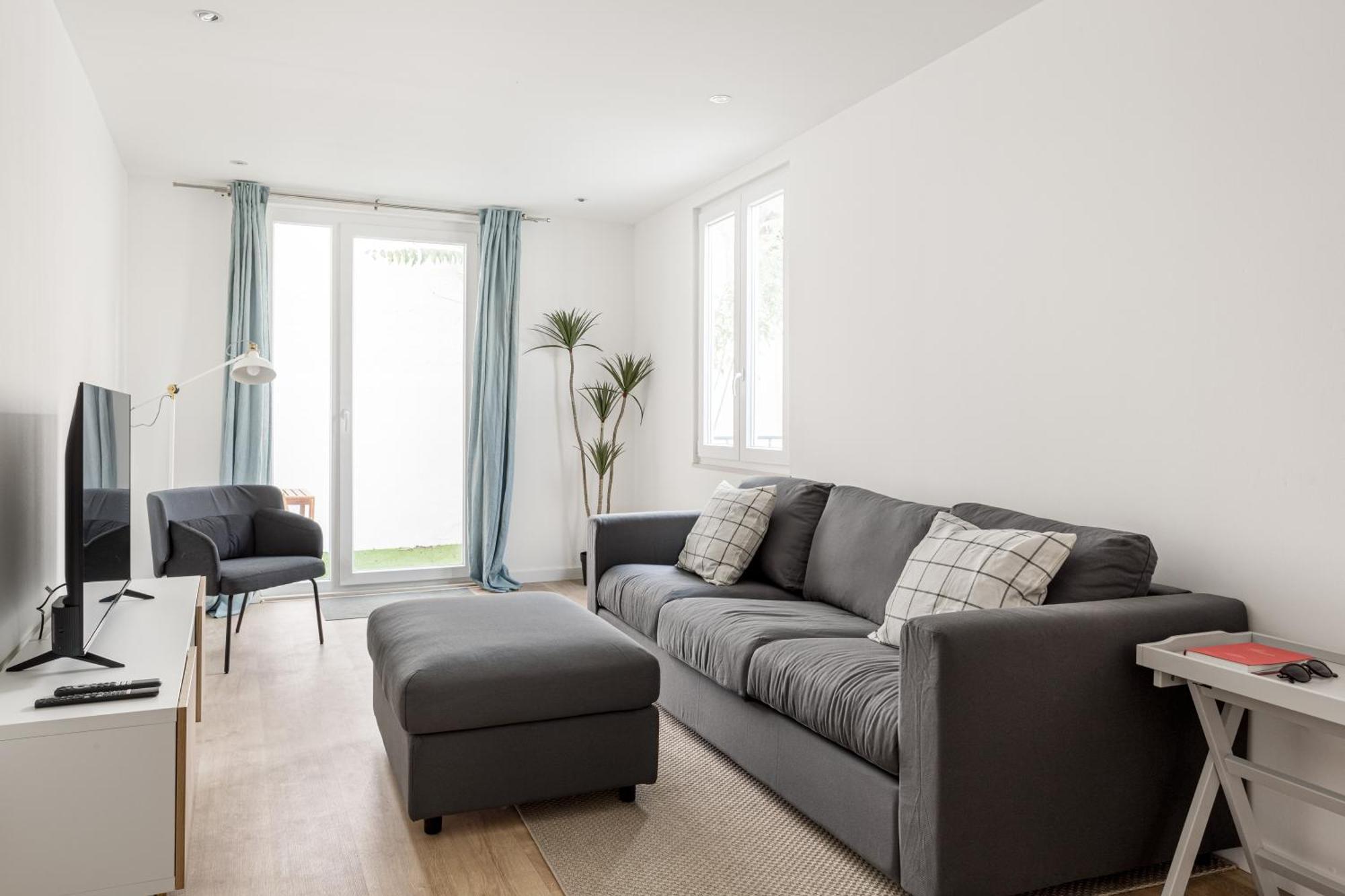 Appartamento Joivy Minimalistic W Patio In Principe Real Lisbona
